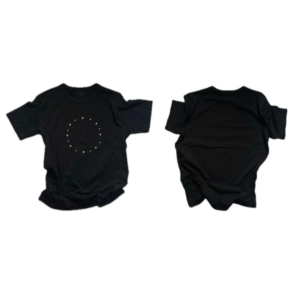 "circle t-shirt"